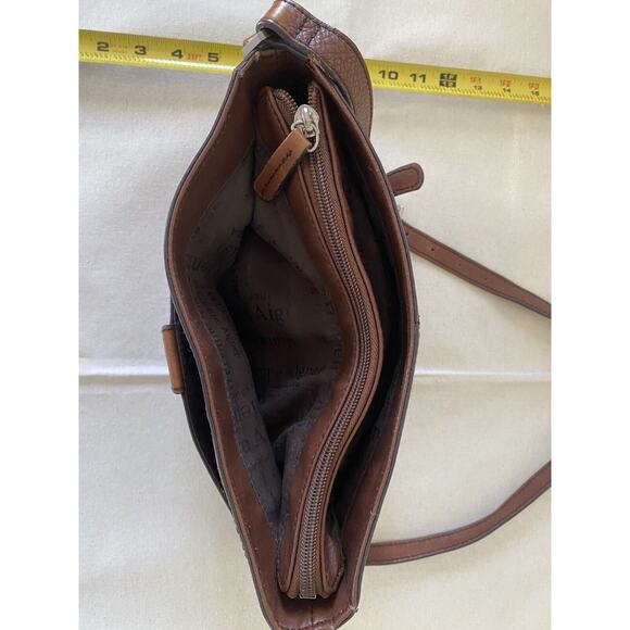 Etienne Aigner Purse Leather Shoulder Bag Tan Crossbody - Picture 9 of 15